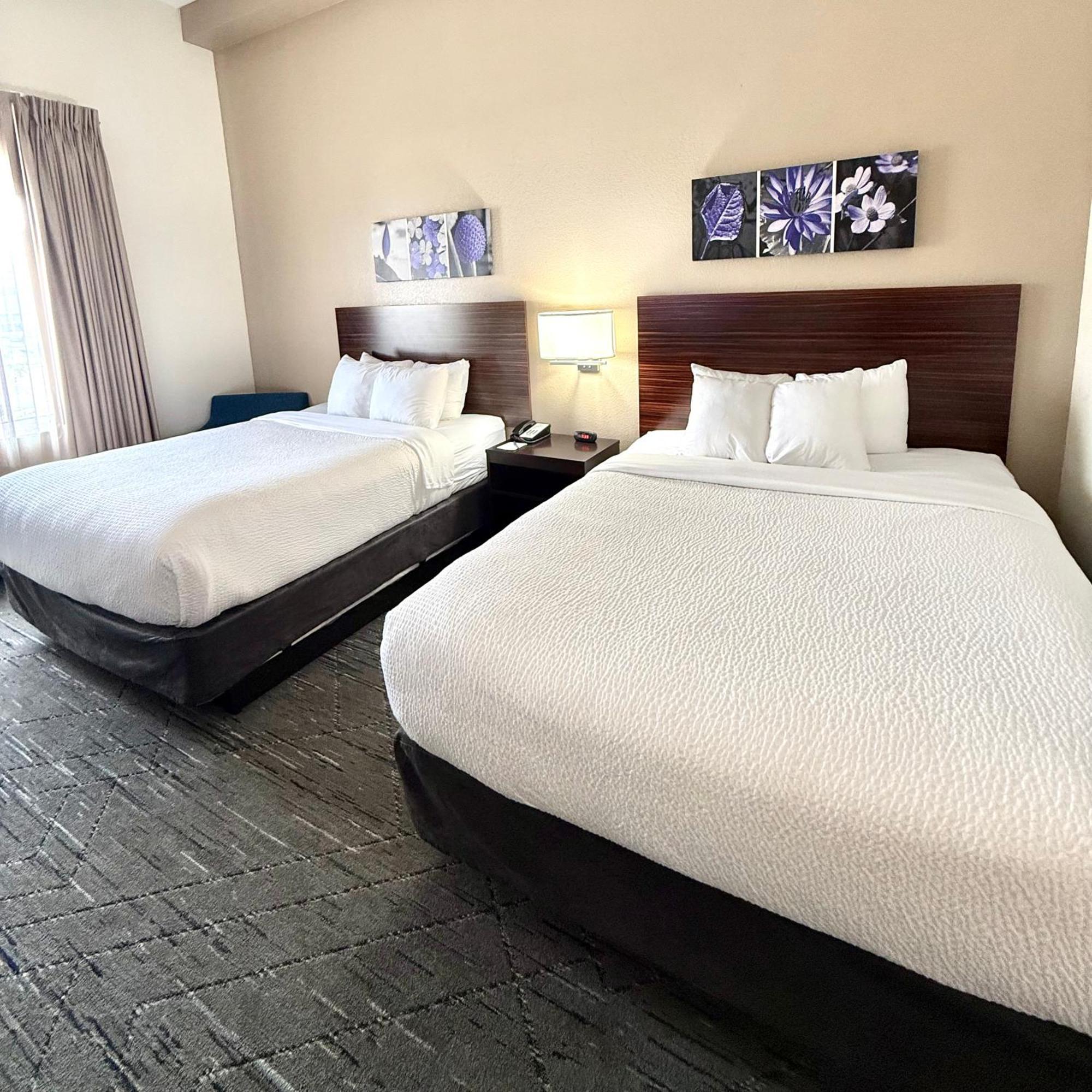 Hotel Sleep & International Airport 2*